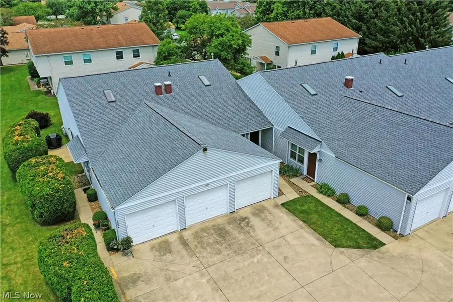 3406 Ivy Hill Circle #B, Cortland, OH 44410 - #3