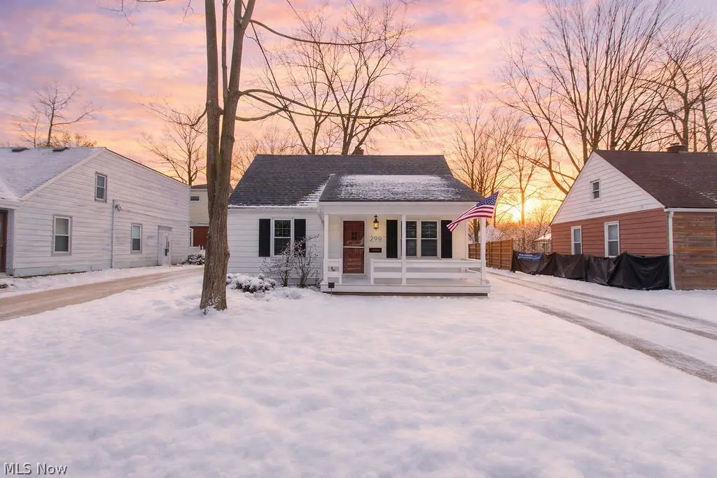 299 Inwood Boulevard, Avon Lake, OH 44012 - #1
