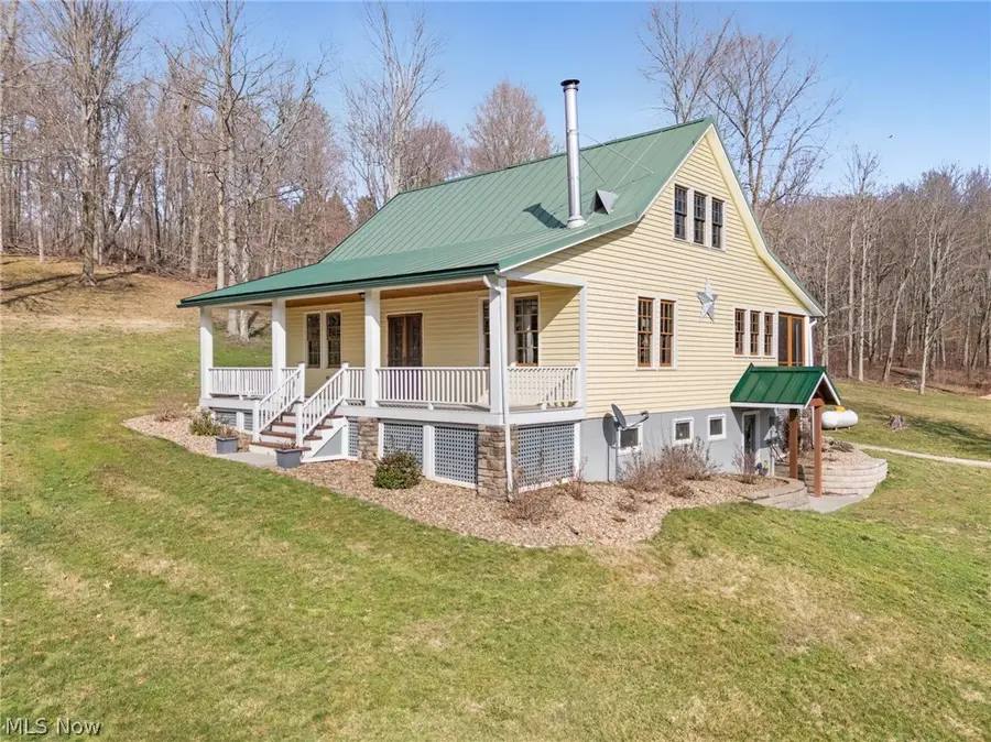 2210 Scroll Sw Road, Carrollton, OH 44615 - #3