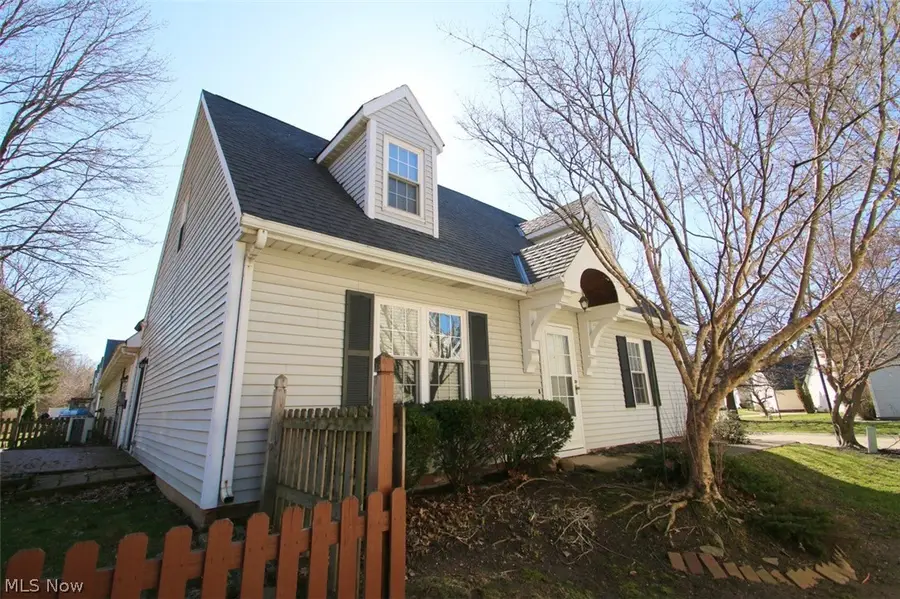 6694 Connecticut Colony Circle #47, Mentor, OH 44060 - #3