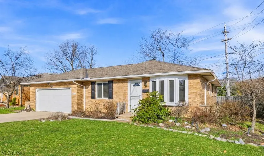 5504 Carol Jean Boulevard, Garfield Heights, OH 44125 - #1