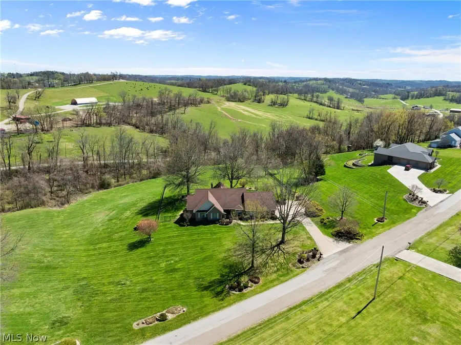 66985 Vista Drive, Saint Clairsville, OH 43950 - #2