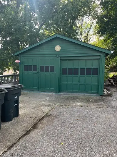 230 Helen Avenue, Akron, OH 44310 - #2