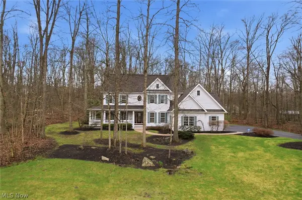 113 Champion Lane, Chagrin Falls, OH 44022