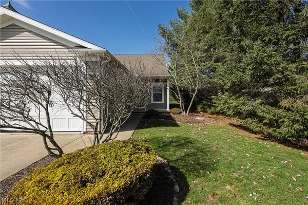 465 Wagler Sw Avenue, Hartville, OH 44632