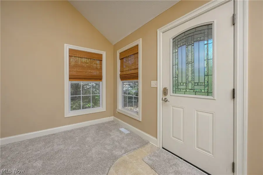 465 Wagler Sw Avenue, Hartville, OH 44632 - #2