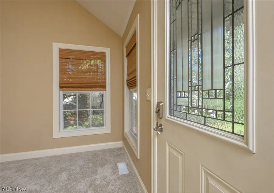 465 Wagler Sw Avenue, Hartville, OH 44632 - #3