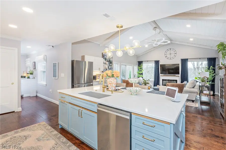 20 Kenton Road, Chagrin Falls, OH 44022 - #3