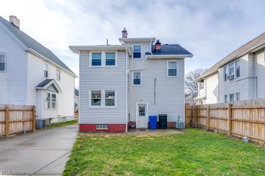 4414 Henritze Avenue, Cleveland, OH 44114 - #3