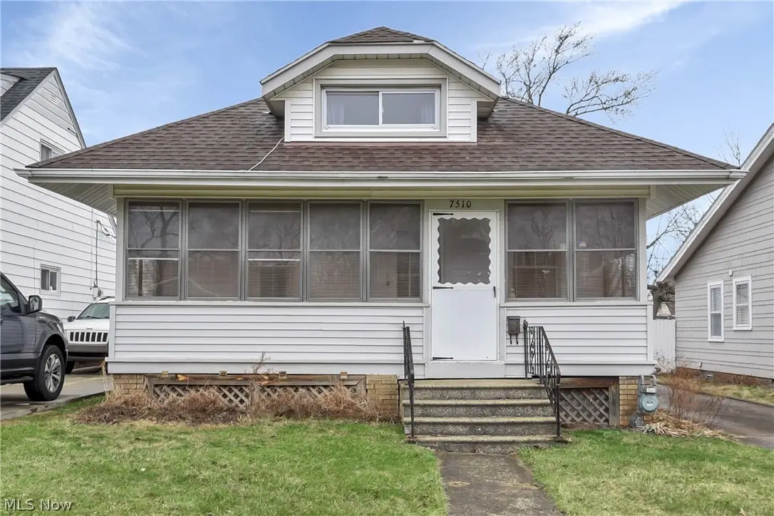 7510 Manhattan Avenue, Parma, OH 44129 - #1