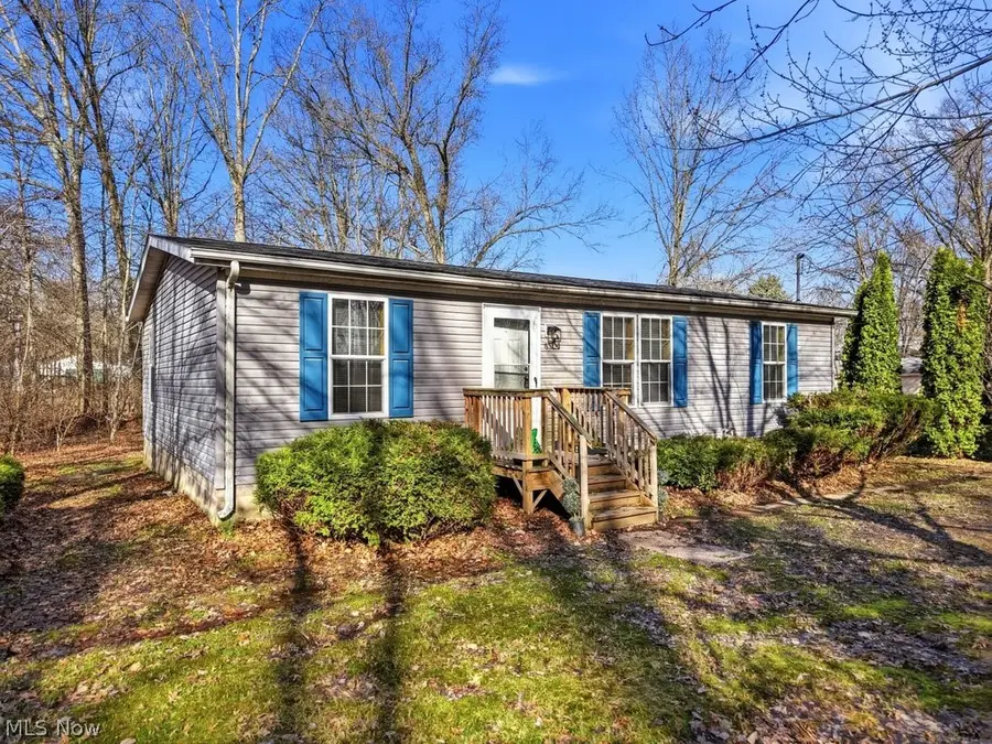 6805 Henderson Road, Ravenna, OH 44266 - #2