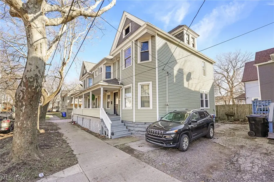 1303 Castle Avenue, Cleveland, OH 44113 - #2