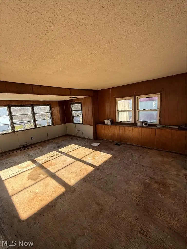 201 Pear Street #9, Bethesda, OH 43719 - #3