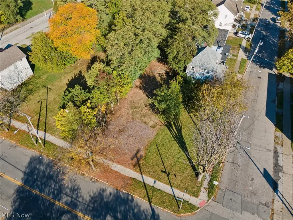 9215 Wade Park Avenue, Cleveland, OH 44106 - #1