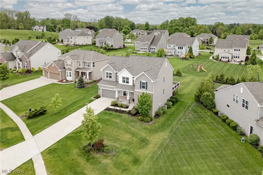 10194 Corbetts Lane, Twinsburg, OH 44087 - #3