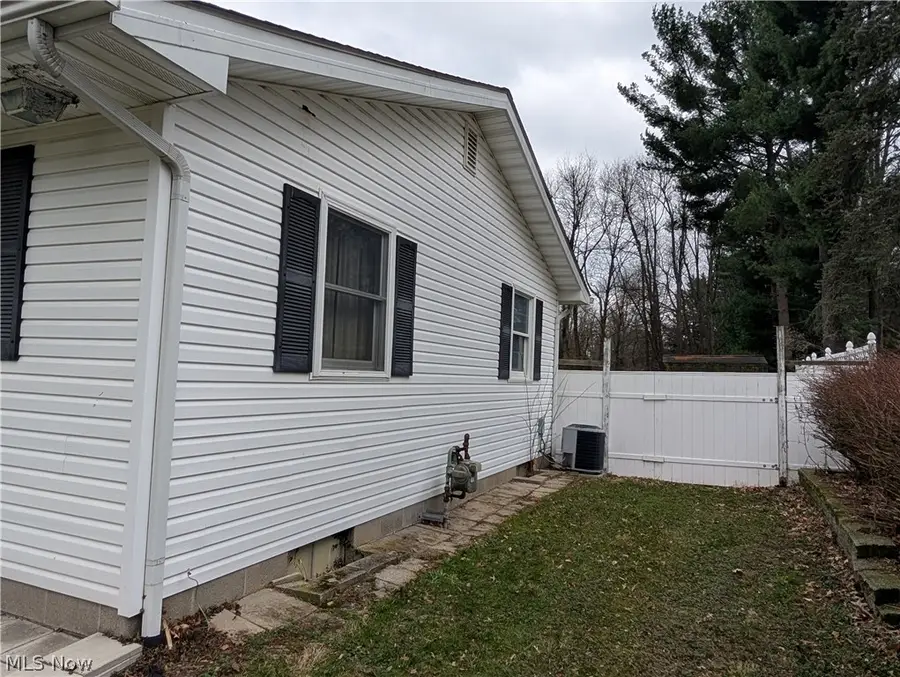 1294 Cherry Lane, Uniontown, OH 44685 - #3