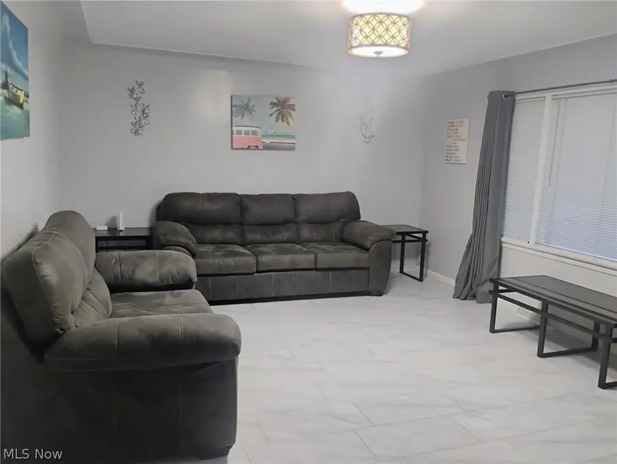 5007 Sheridan Road, Youngstown, OH 44514 - #2