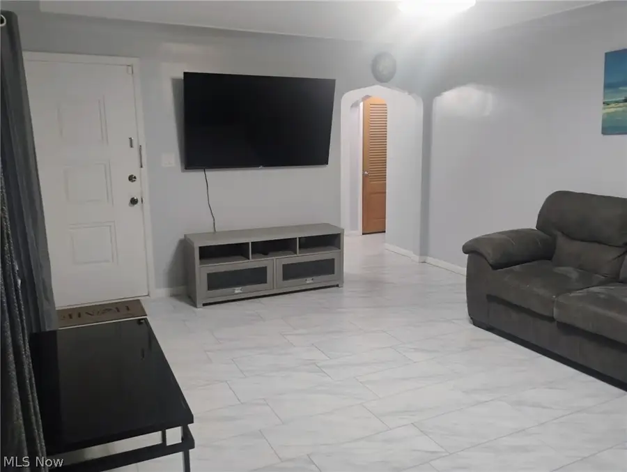 5007 Sheridan Road, Youngstown, OH 44514 - #3