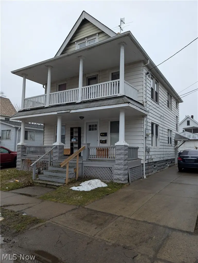 3105 Roanoke Avenue, Cleveland, OH 44109 - #1