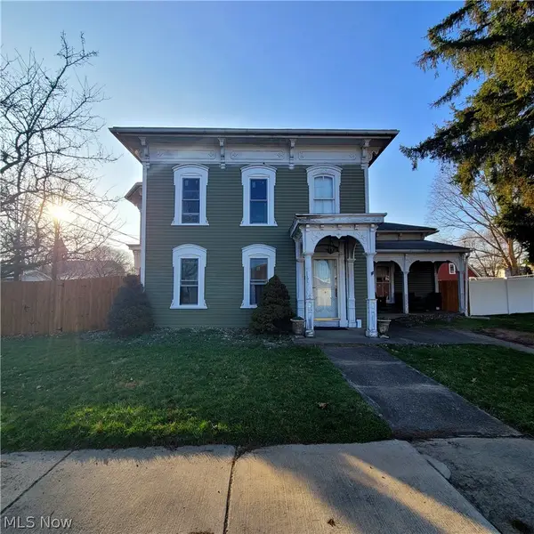 124 Park Sw Avenue, Bolivar, OH 44612