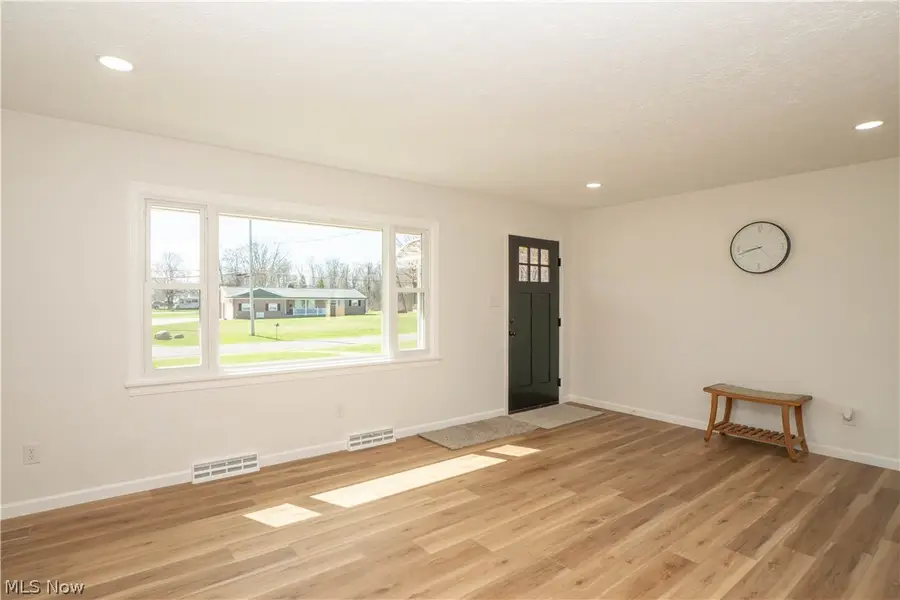 781 Leeman Drive, New Franklin, OH 44319 - #2