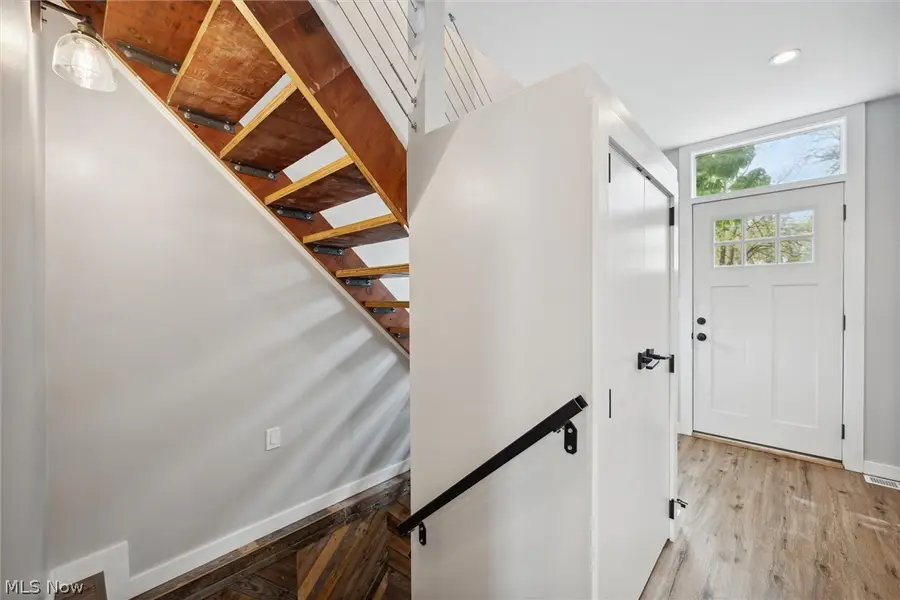 8104 Halle Avenue, Cleveland, OH 44102 - #2