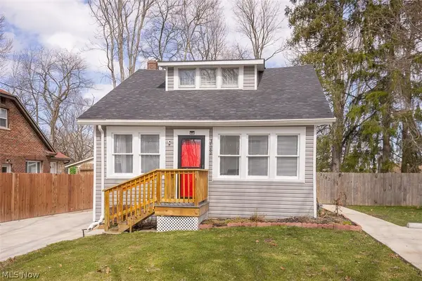 3782 Edgepark Drive, Akron, OH 44319