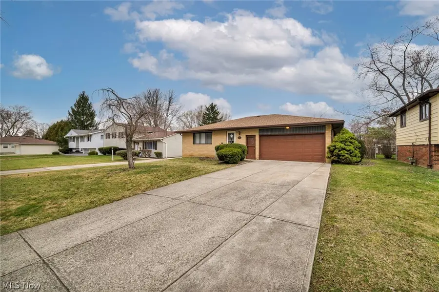 24419 Ronan Road, Bedford Heights, OH 44146 - #3