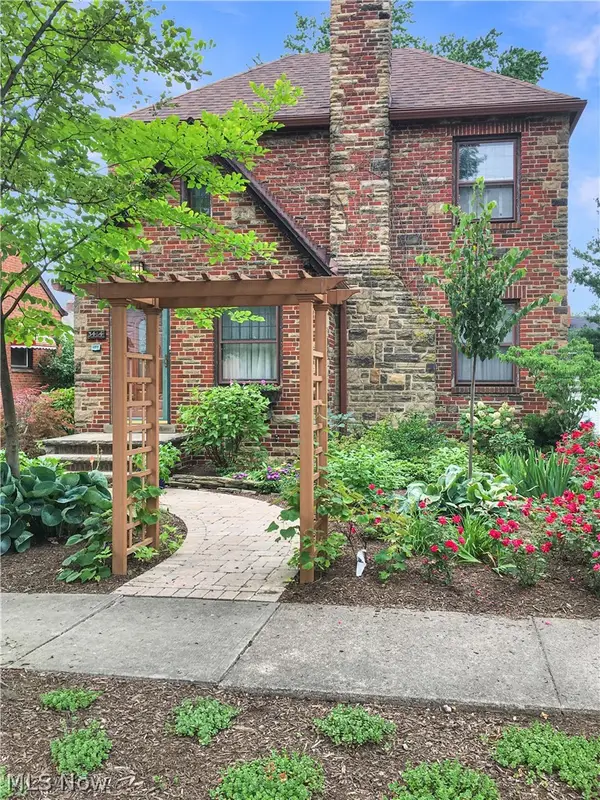 3464 Tuttle Avenue, Cleveland, OH 44111