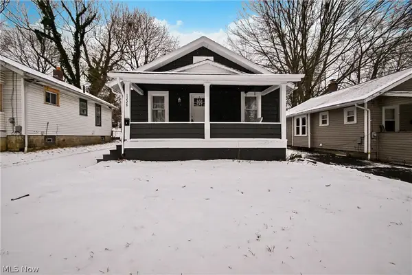 1228 Arnold Avenue, Akron, OH 44305