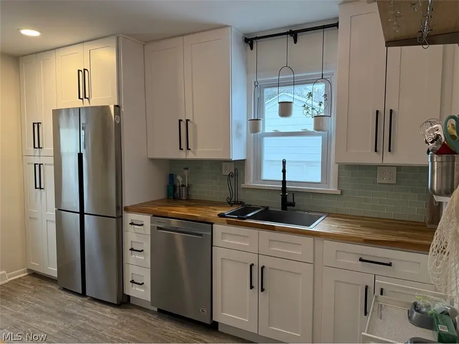 11604 Bradwell Road, Garfield Heights, OH 44125 - #2