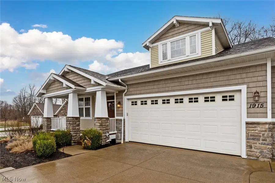 1915 Teakwood Drive, Ontario, OH 44906 - #3