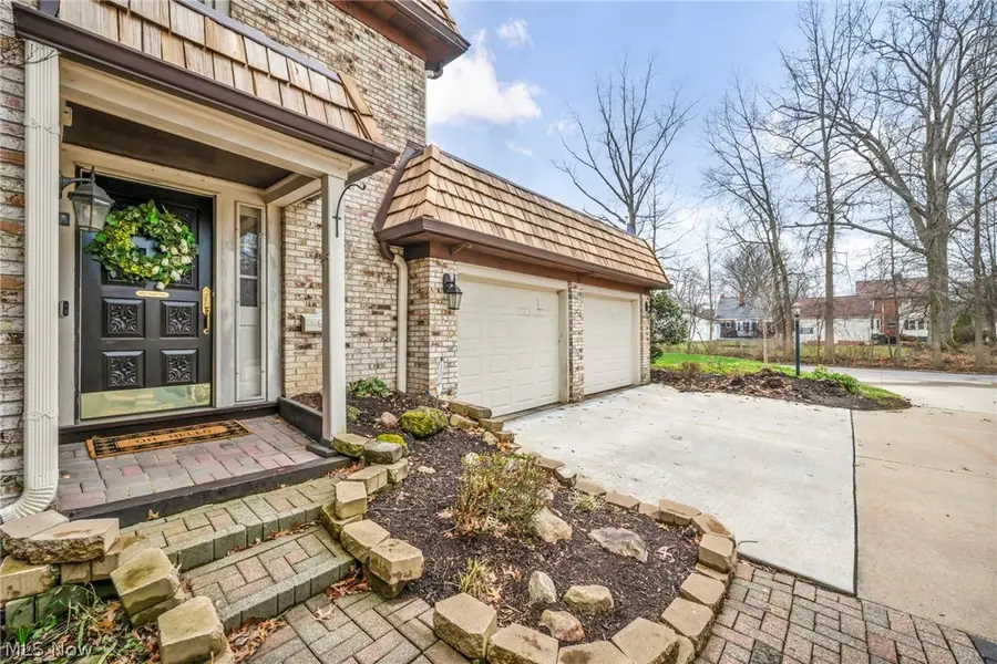 1179 Harwich Court #202, Rocky River, OH 44116 - #3