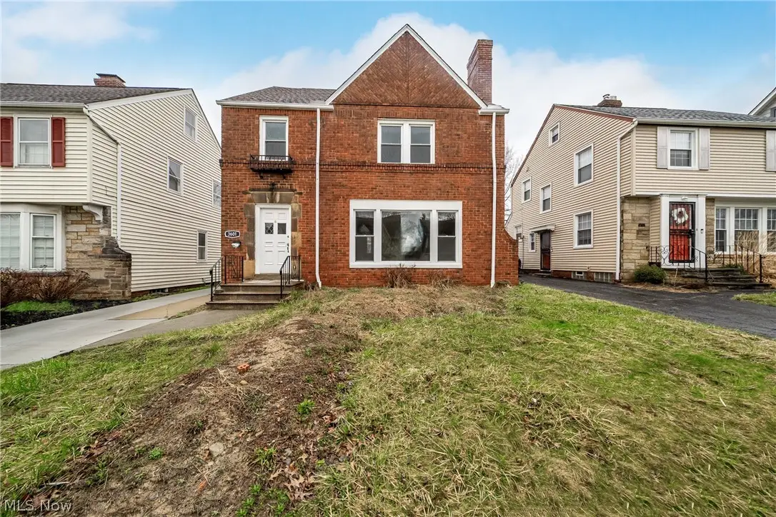 3601 Tullamore Road, University Heights, OH 44118 - #1