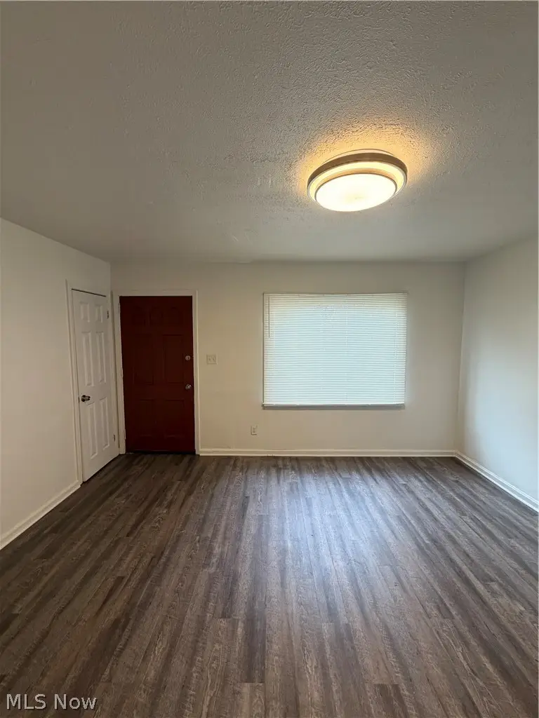 11912 Holborn Avenue, Cleveland, OH 44105 - #2