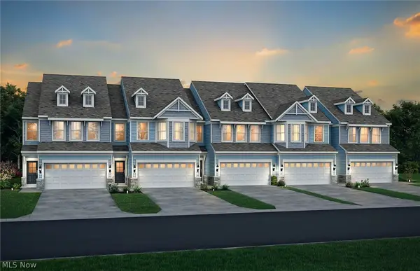 950-2 Memory Lane, Aurora, OH 44202