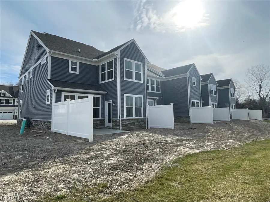 950-2 Memory Lane, Aurora, OH 44202 - #2