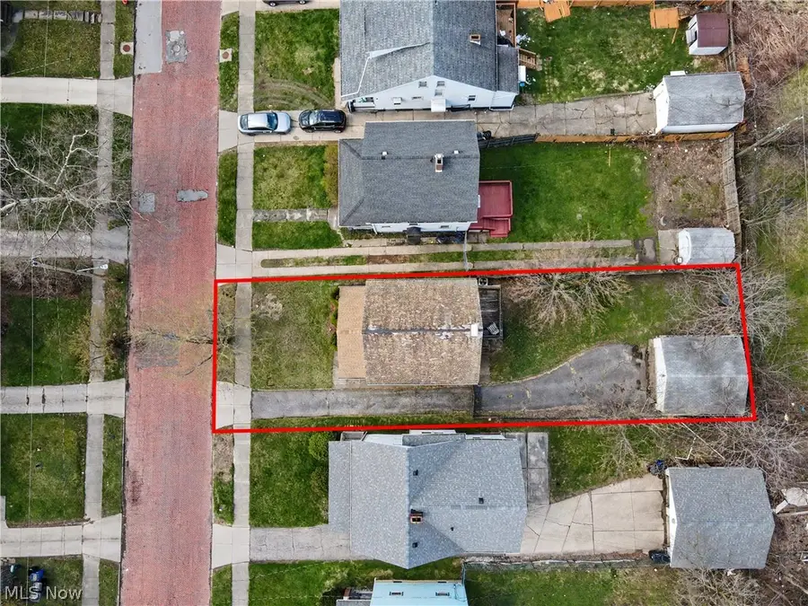 8805 Jeffries Avenue, Cleveland, OH 44105 - #2