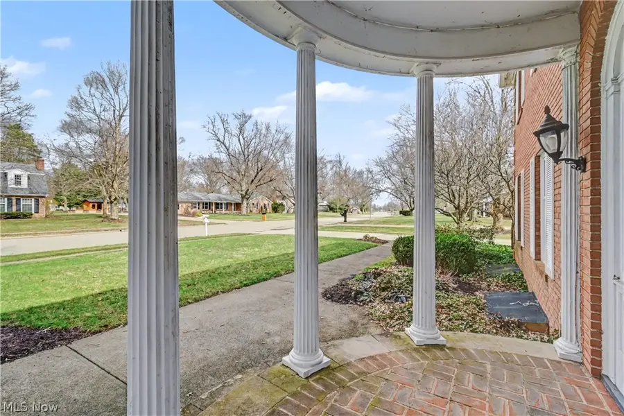 735 Courtwright Boulevard, Mansfield, OH 44907 - #2