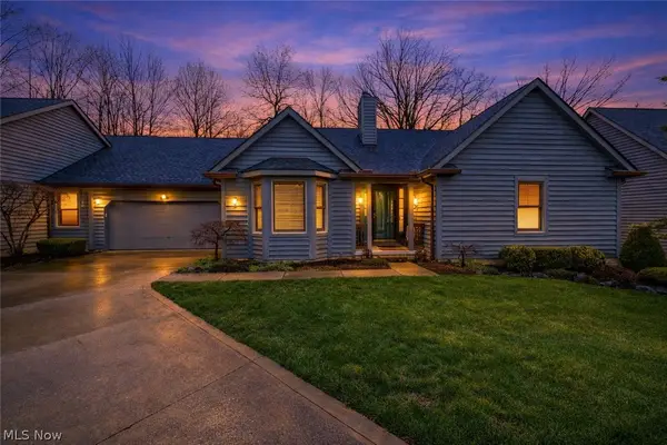 9083 Woodcrest Drive, Brecksville, OH 44141