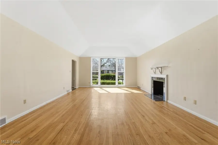 4391 Churchill, University Heights, OH 44118 - #3