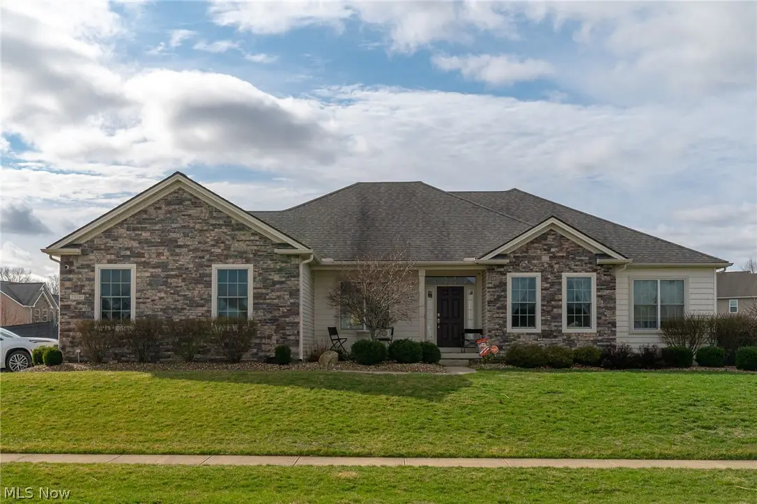 23201 Lakeridge Way, Columbia Station, OH 44028 - #1