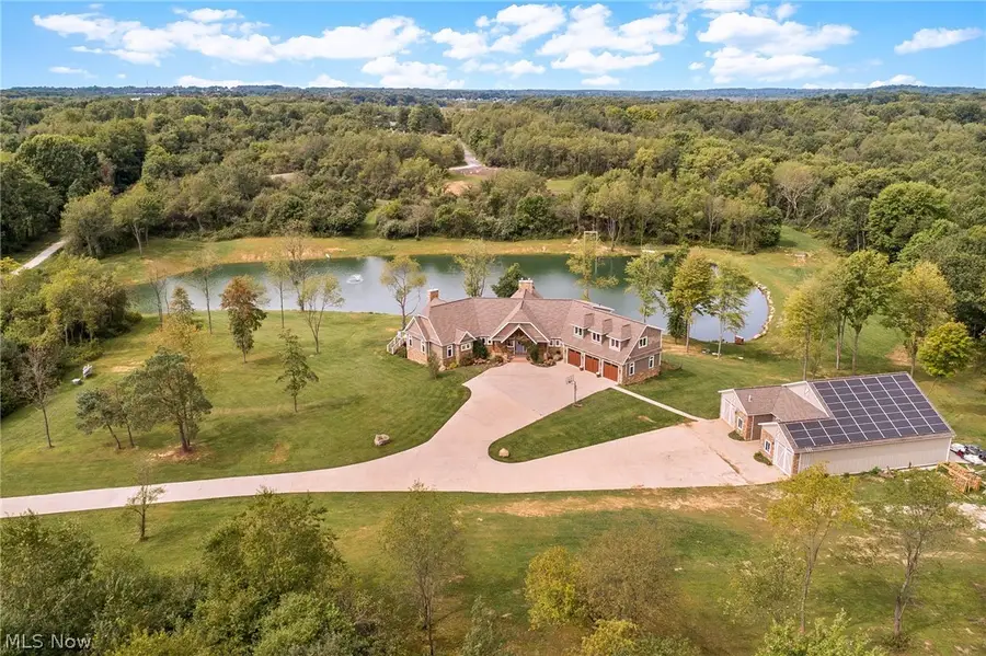 2197 S Medina Line Road, Wadsworth, OH 44281 - #2