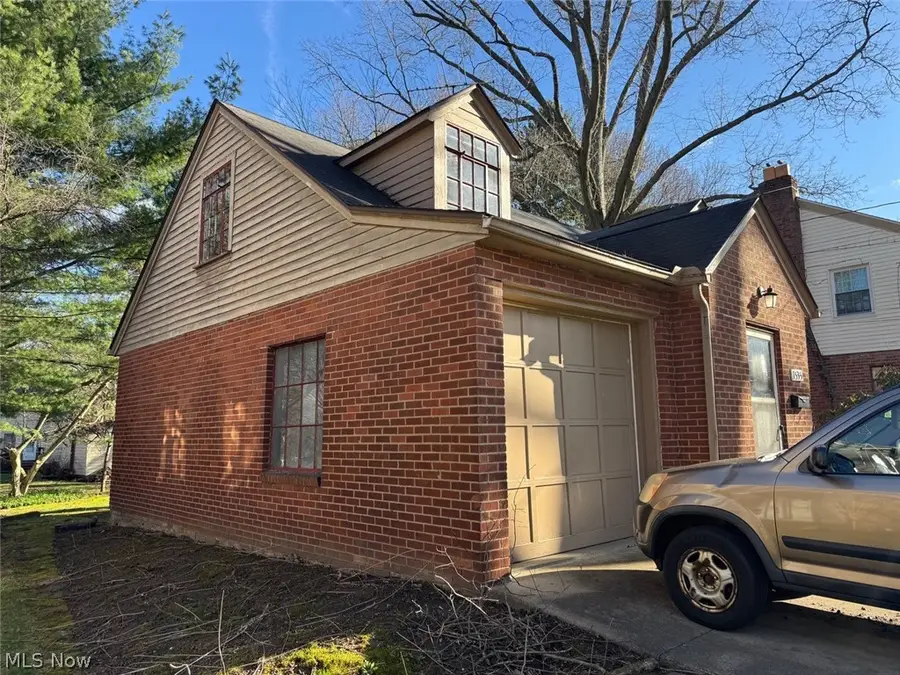 1535 Marlowe Avenue, Akron, OH 44313 - #3