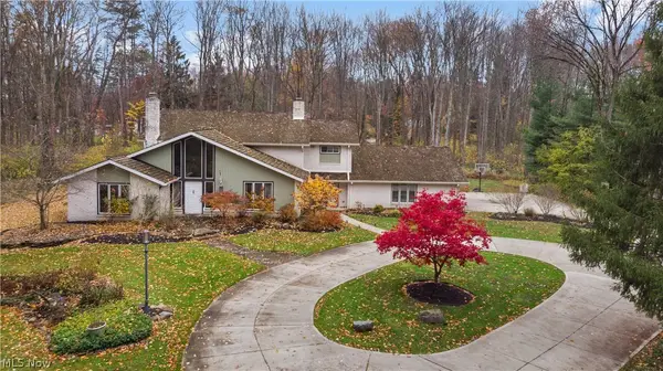 7073 Gates Mills Boulevard, Gates Mills, OH 44040