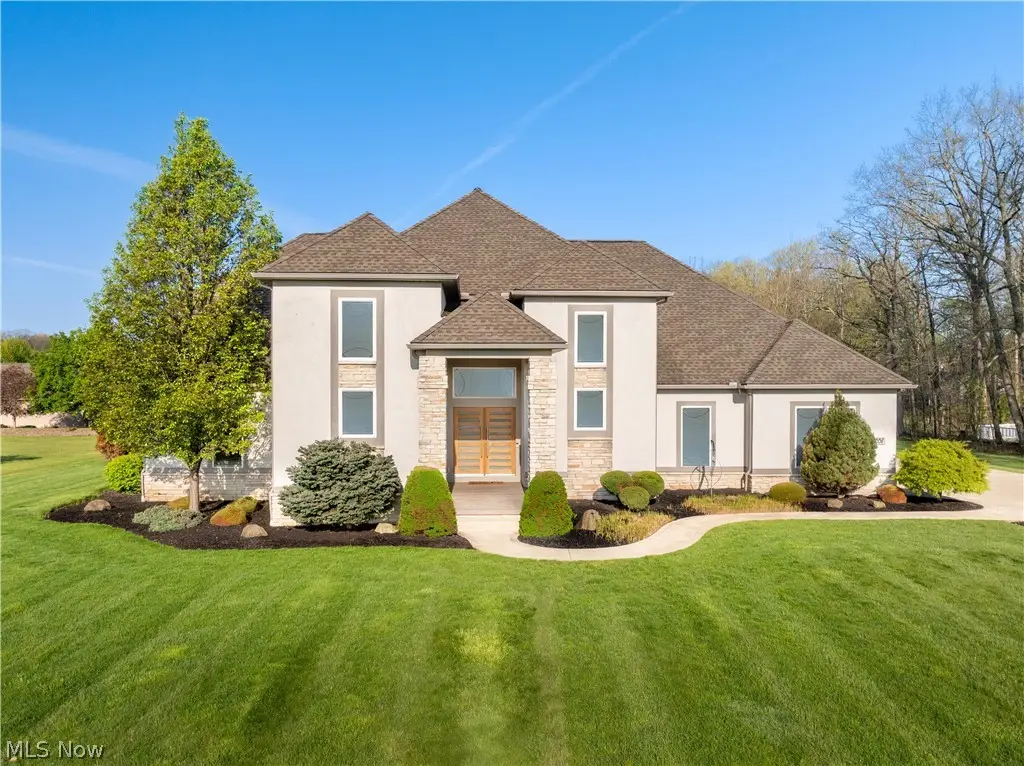 7557 Lutz Nw Avenue, Massillon, OH 44646 - #1