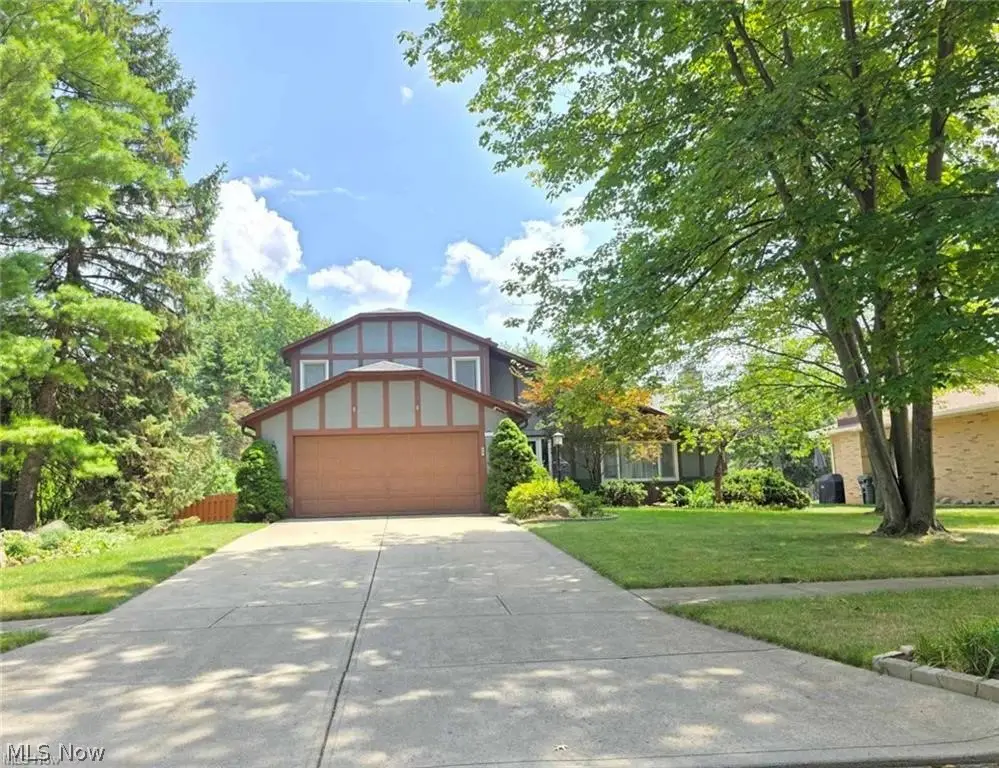 6771 Wood Creek Drive, Middleburg Heights, OH 44130 - #1