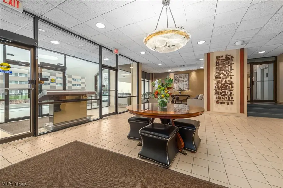 12550 Lake Avenue #201, Lakewood, OH 44107 - #2