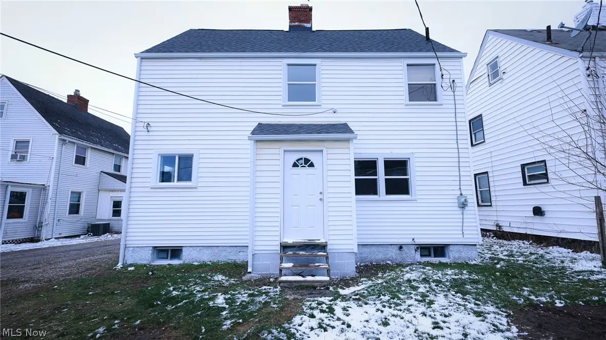 1372 Maryland Sw Avenue, Canton, OH 44710 - #1