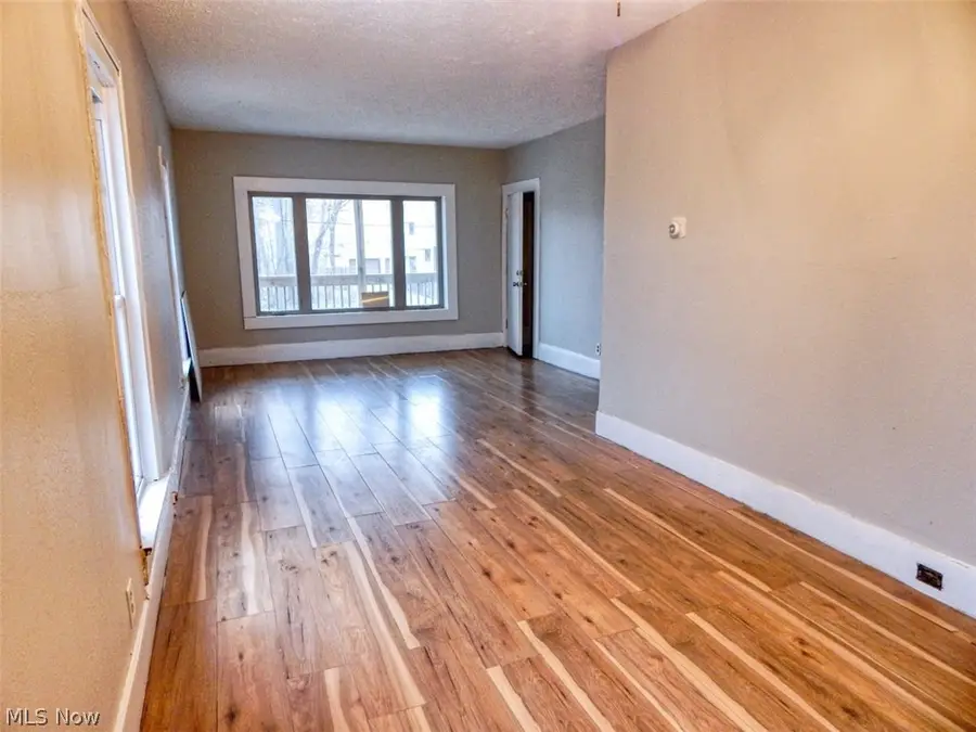 836 5th Avenue, Akron, OH 44306 - #3